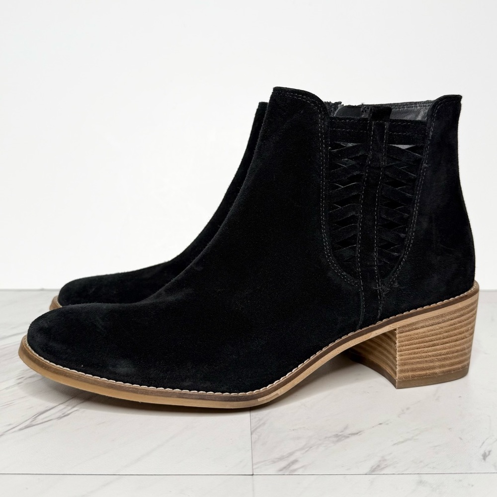 Paul Green Vienna Black Suede Stacked Heel Bootie 6 / 8.5